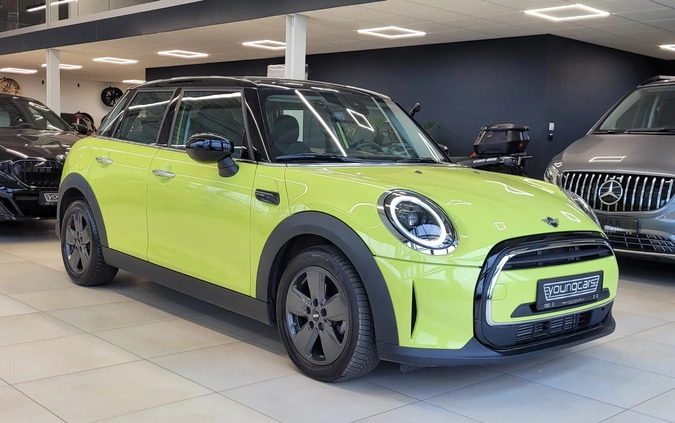 MINI Cooper cena 118900 przebieg: 16100, rok produkcji 2023 z Sępólno Krajeńskie małe 154